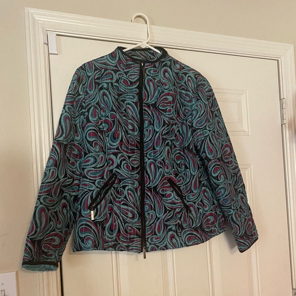 Passports quilted jacket
